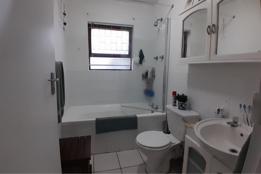 2 Bedroom Property for Sale in Parklands Western Cape